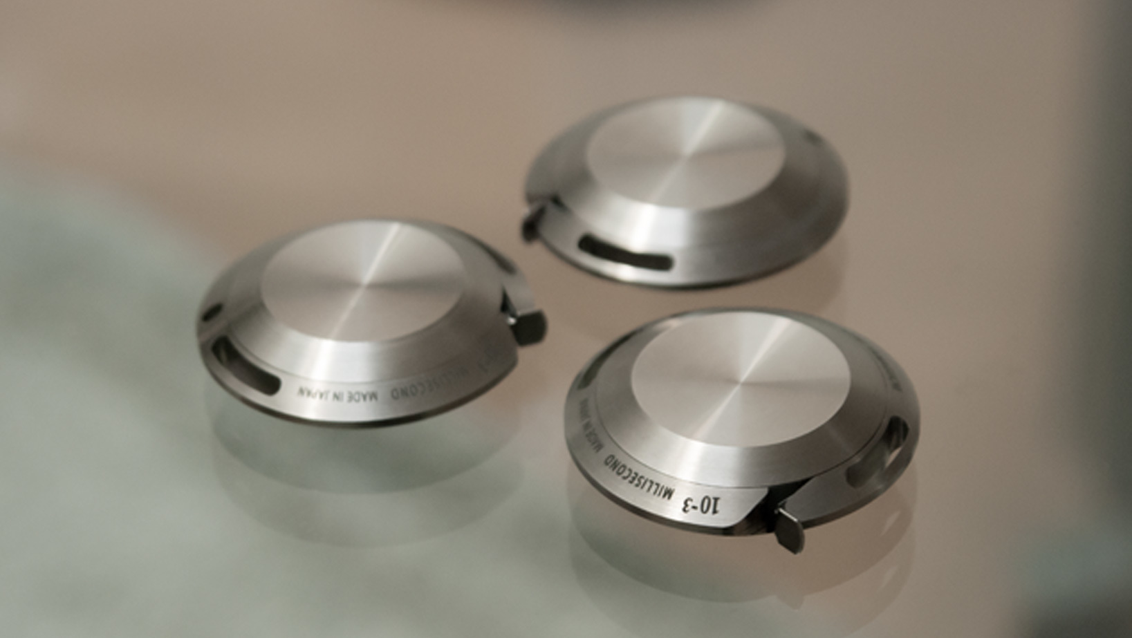 ミリセカンドチタンメジャー/MiLLiSECOND titanium measure